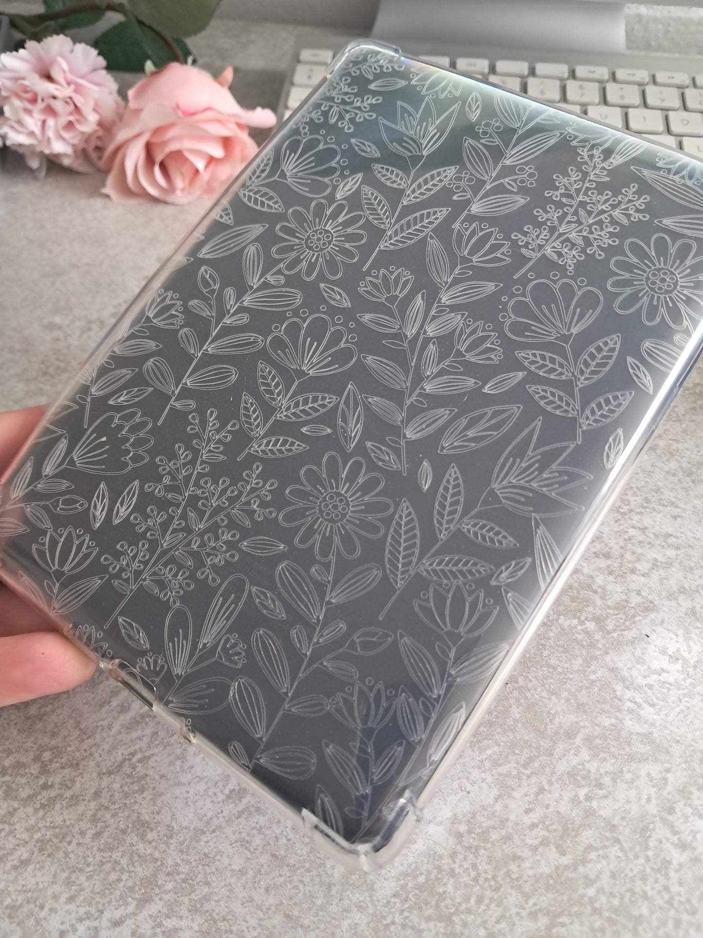 Engraved Kindle Case Insert Flowers | Reader Gifts | Bookish | roses | Decor | Kindle Stickers | Booktok | roses | floral design | Romance