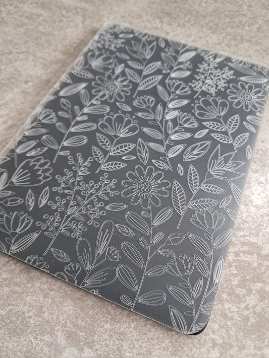 Engraved Kindle Case Insert Flowers | Reader Gifts | Bookish | roses | Decor | Kindle Stickers | Booktok | roses | floral design | Romance
